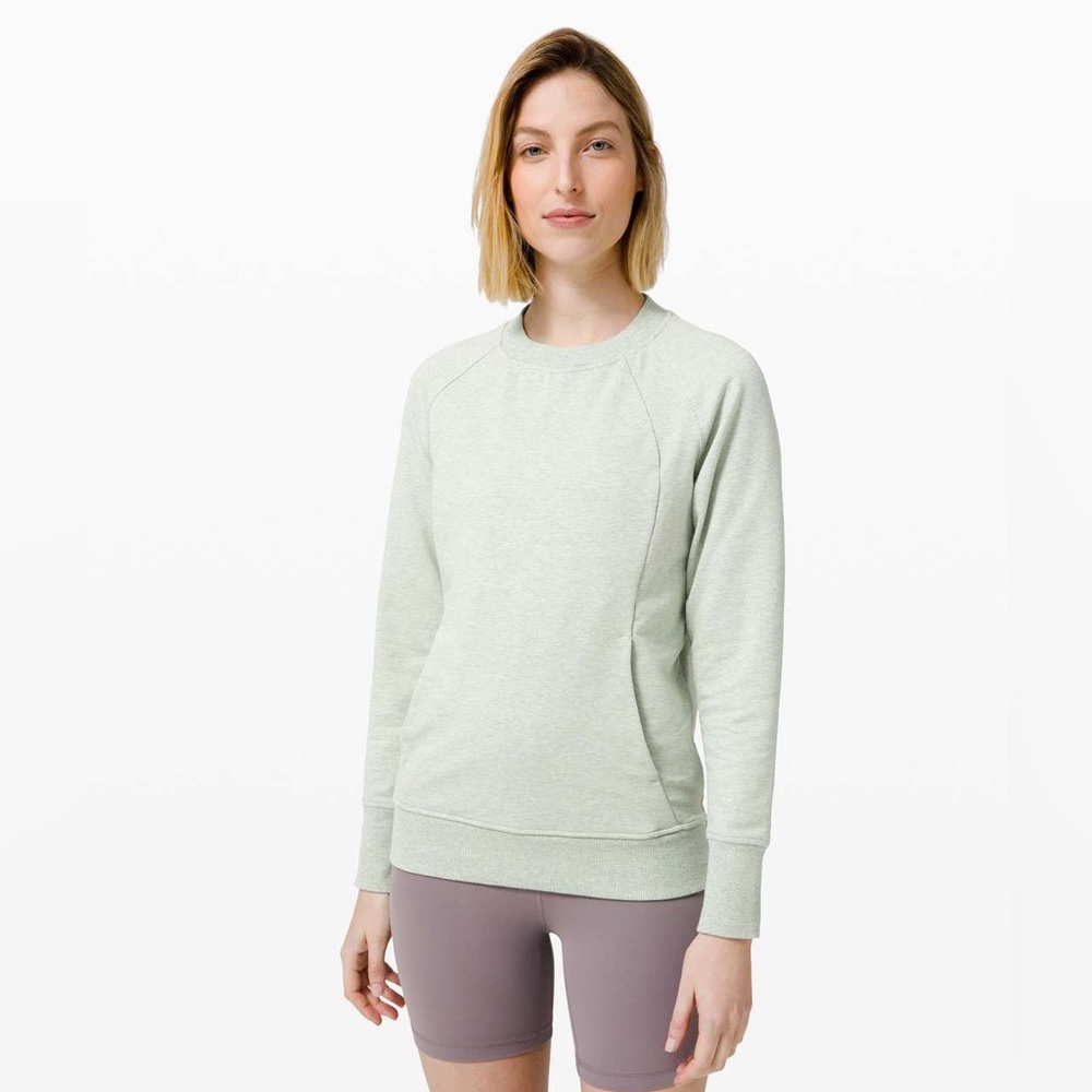 Lululemon Scuba Crew (size 6)